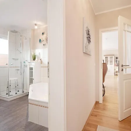 Strandappartement * Laboe